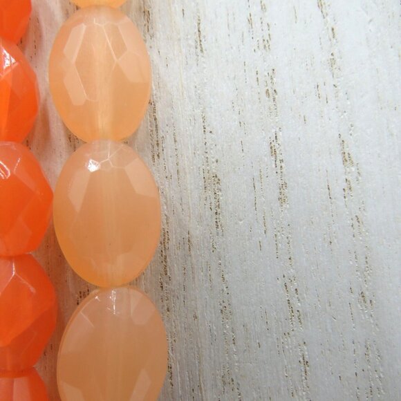 Vintage Necklace 16" Double Strand Plastic Faceted Two Tone Orange Beads - Picture 3 of 12